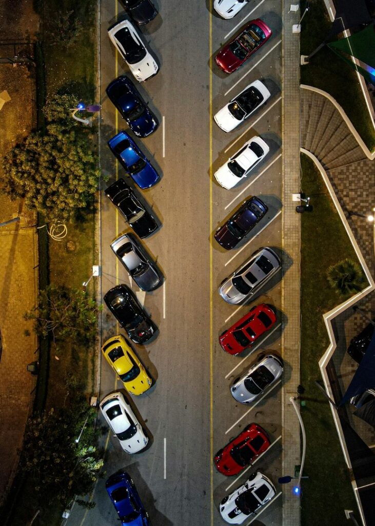 9 Mituri despre parcările private: ce trebuie să știi înainte să alegi una